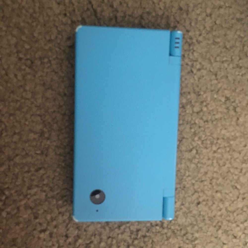 Blue Nintendo DSi